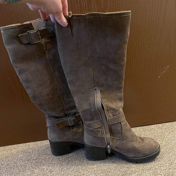 Womens tall boots - Picture 1 of 2